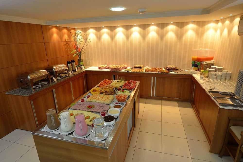 Flat A Beira Mar De Joao Pessoa Com Ar Hotel Exterior photo